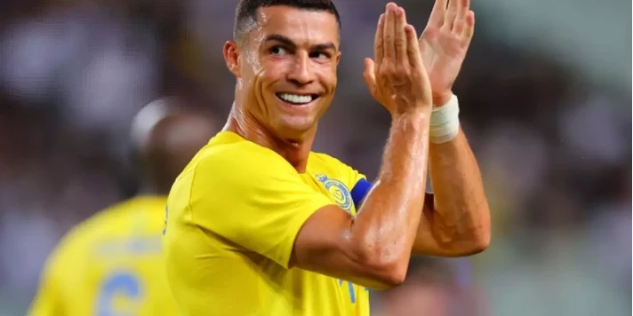 Ronaldo Asya Şampiyonlar Ligi'nde double yaptı